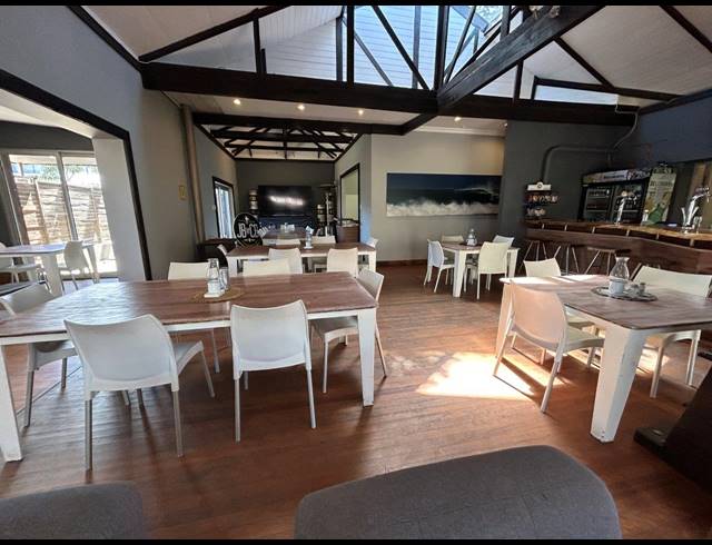 519.50M² BUSINESS FOR SALE IN JEFFREYS BAY CENTRAL
